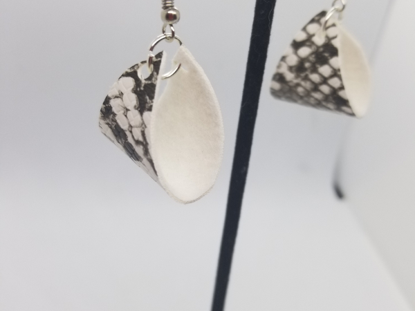 Black/white snakeskin faux leather earrings