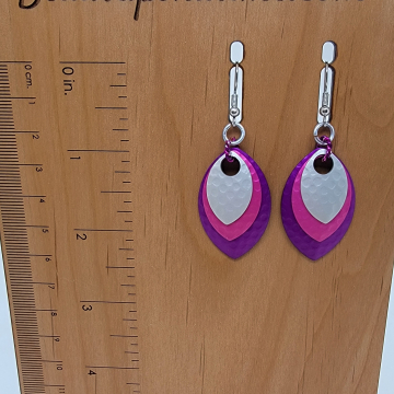 Shades of pink/purple layered metal earrings